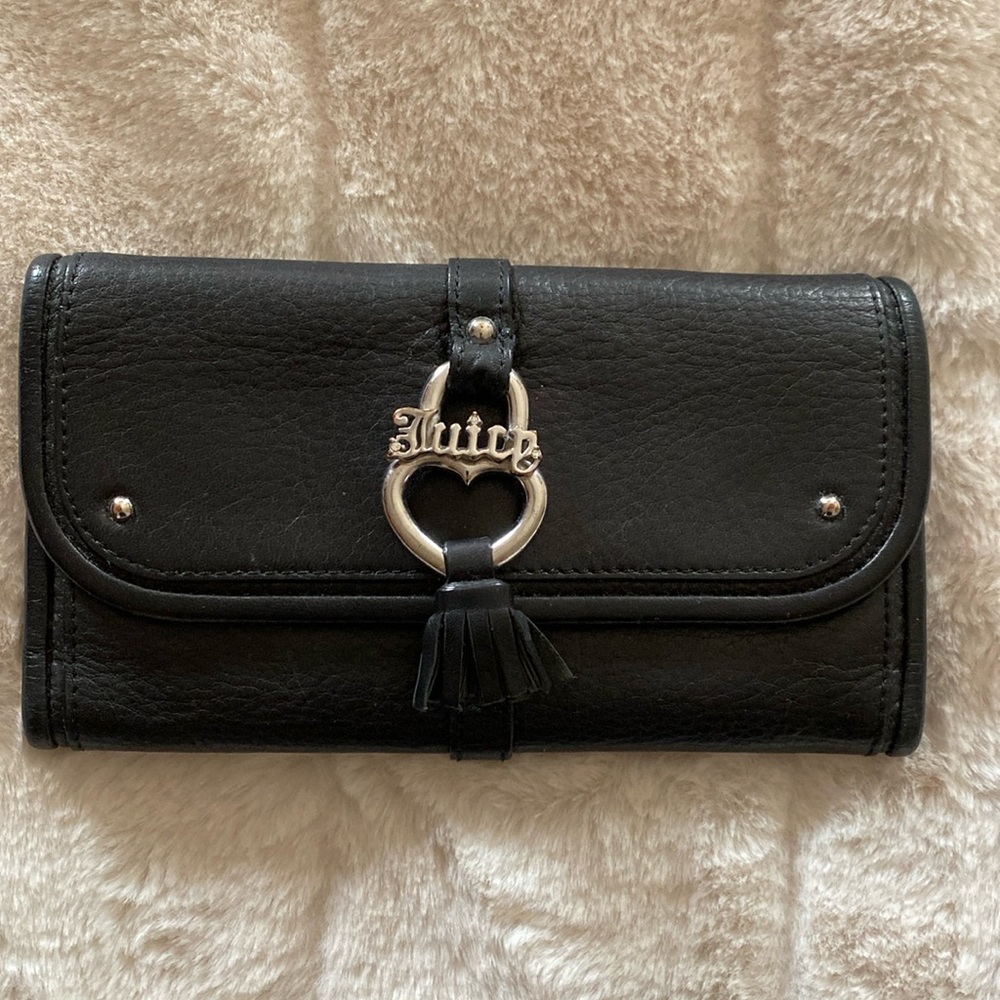 Juicy Couture trifold leather wallet